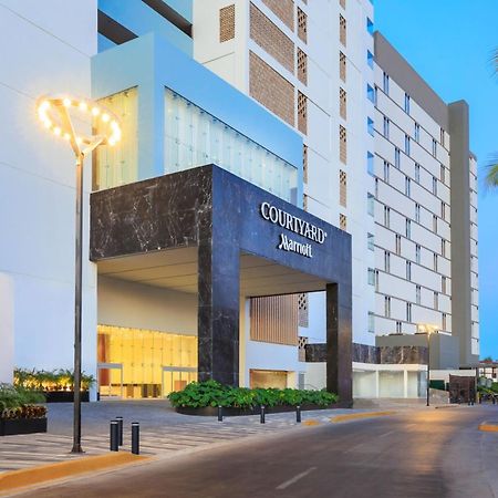 Courtyard By Marriott Mazatlan Beach Resort Exterior foto